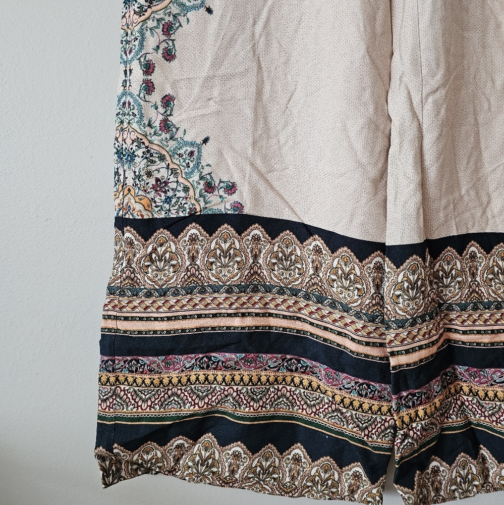 Farm Rio Pants - Picture 5 of 11
